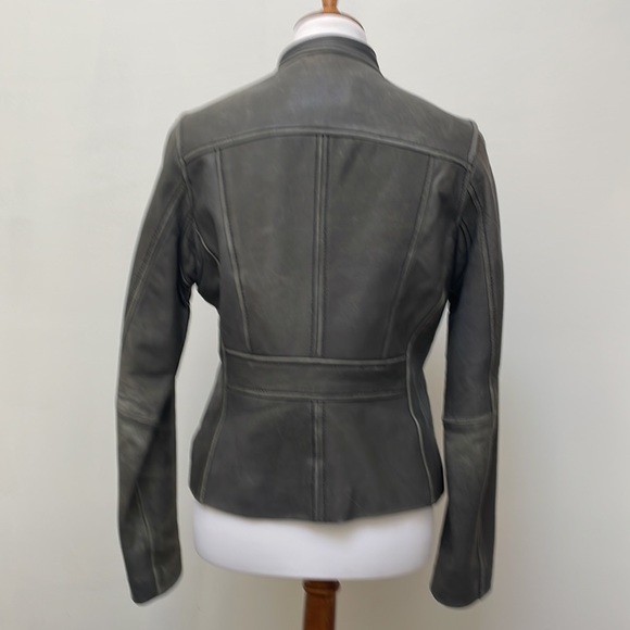 Size medium gorgeous Michael Kors gray leather jacket - Picture 2 of 4